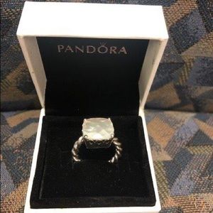 Pandora Sincerity Silver Mother-of-Pearl Ring